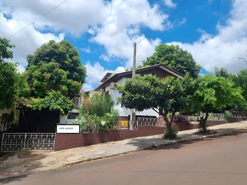 Casa de esquina com 127 m² no bairro Glória – Santa Rosa/RS — foto 3 de 3