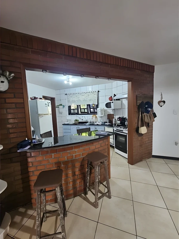 Casa com 4 dormitórios à venda, 247 m² por R$ 1.380.000,00 - Centro - Santa Rosa/RS — foto 9 de 16