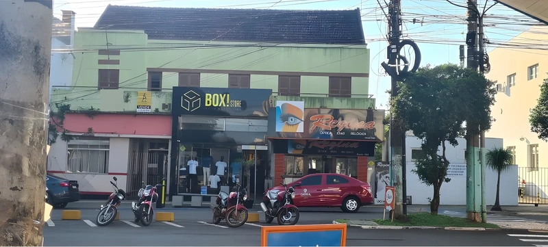 Edifício comercial no Centro de Santa Rosa