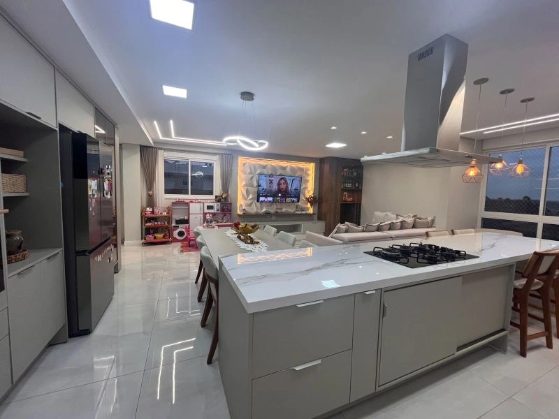 Apartamento com 3 dormitórios e 4 banheiros no bairro Central — foto 5 de 23