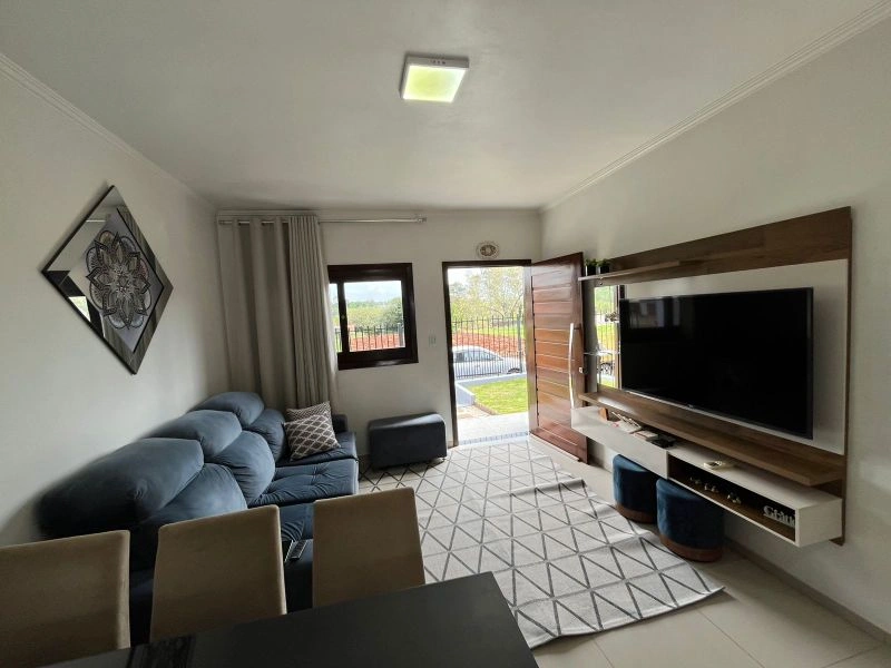 Casa 2 dormitórios com piscina no bairro São Francisco — foto 8 de 24