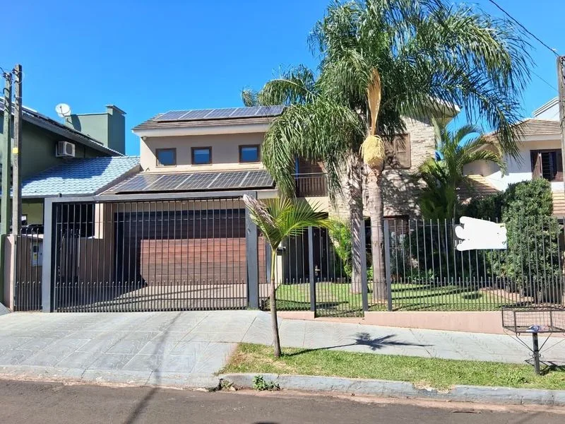 Casa moderna na Glória com piscina aquecida e energia solar — foto 2
