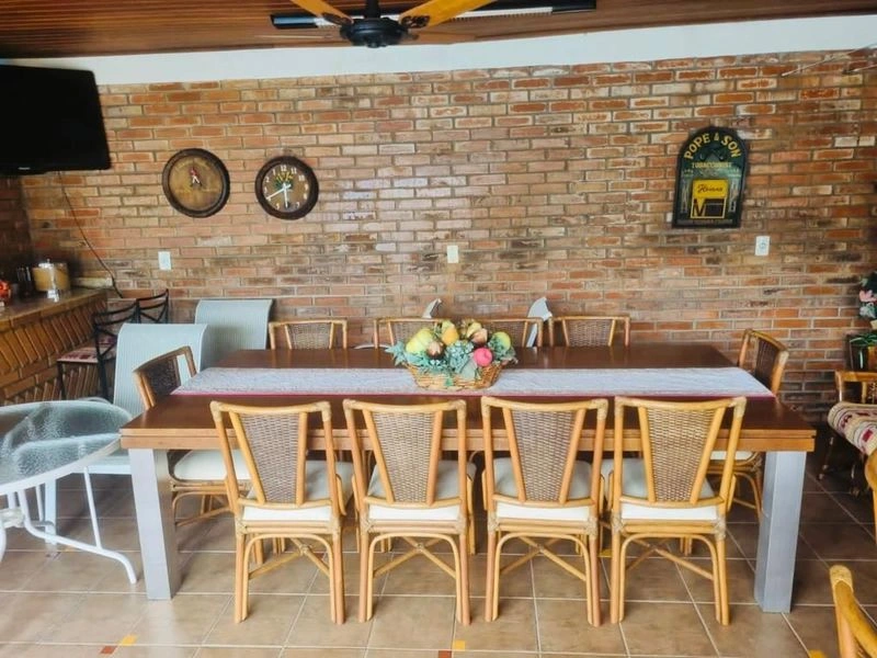 Casa com 4 dormitórios à venda, 267 m² por R$ 1.435.000 - Centro - Santa Rosa/RS — foto 14 de 17