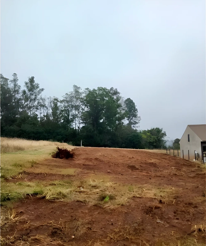 Terreno na Auxiliadora com saída para Cândido Godói — foto 1 de 1