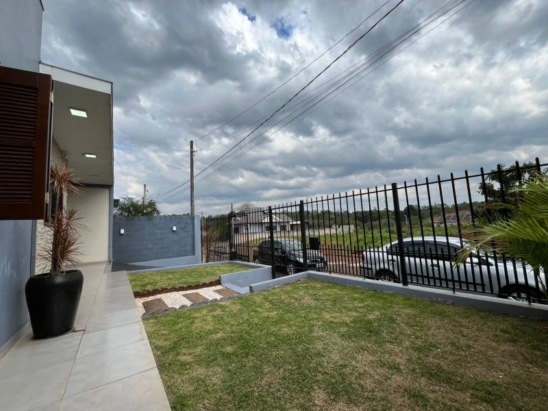 Casa 2 dormitórios com piscina no bairro São Francisco — foto 4 de 24