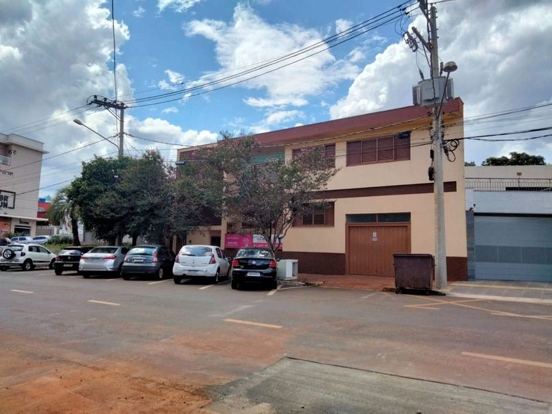 Casa com 3 dormitórios à venda, 392 m² - Centro — foto 1 de 5