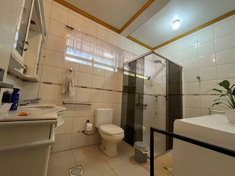 Casa de esquina com 4 dormitórios no bairro Centro – Santa Rosa/RS — foto 12 de 22