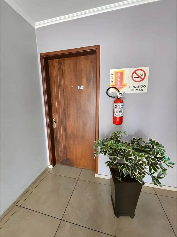Apartamento com 2 dormitórios na Glória