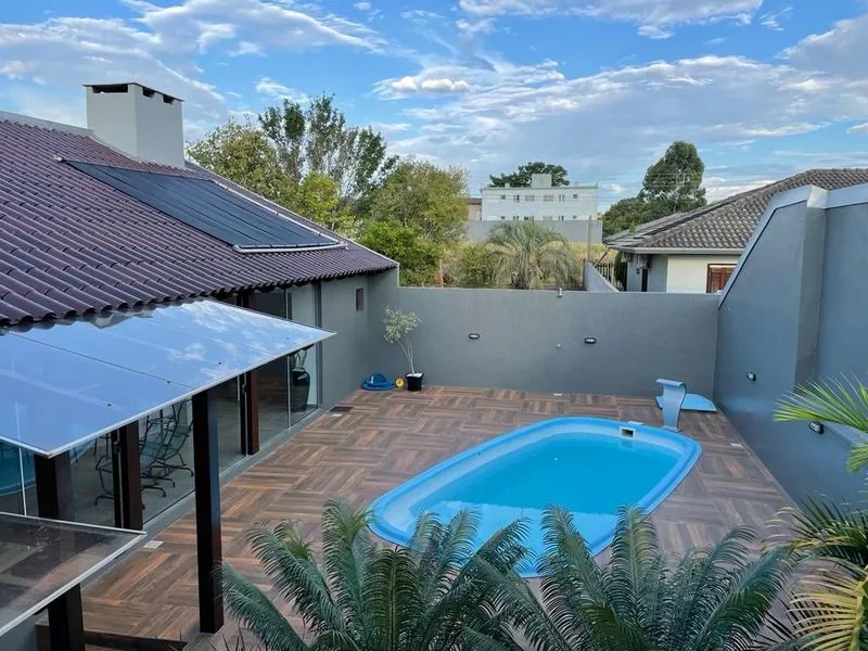Casa no bairro São Francisco com piscina aquecida e energia solar — foto 23