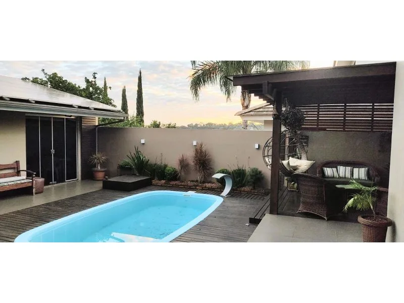 Casa moderna na Glória com piscina aquecida e energia solar — foto 9