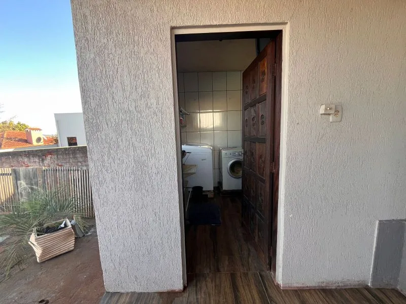 Casa com 3 suítes e piscina na Glória — foto 15