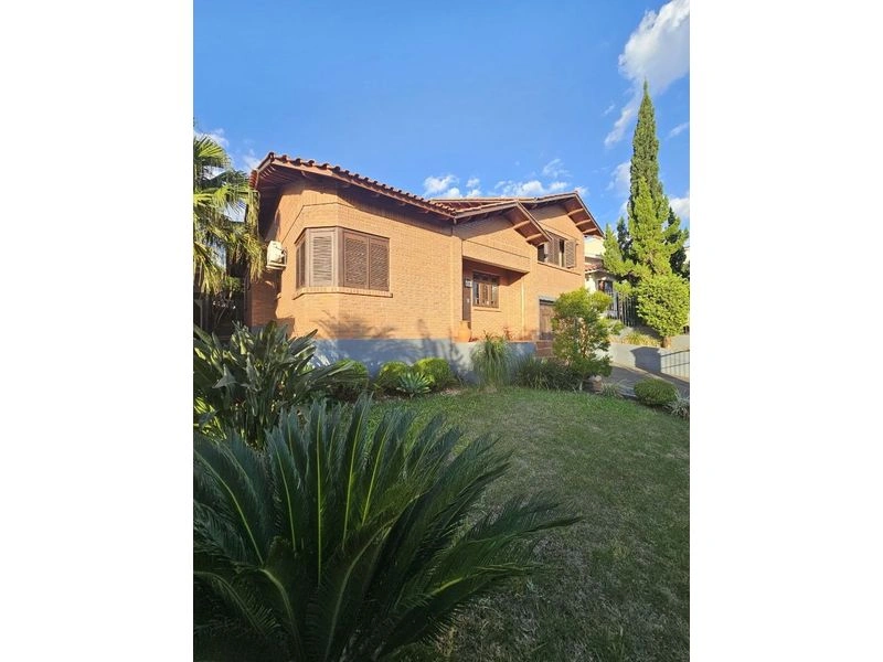 Casa com 4 dormitórios à venda, 247 m² por R$ 1.380.000,00 - Centro - Santa Rosa/RS — foto 2 de 16