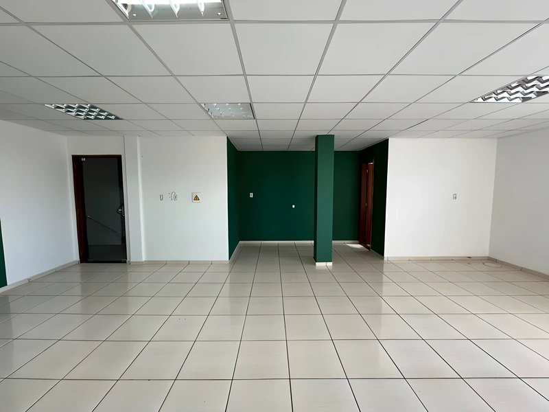 Sala comercial de 82 m² na Avenida Inhacorá, no bairro Centro – Santa Rosa/RS — foto 6 de 9