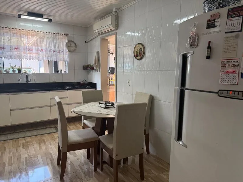 Casa com 3 quartos e piscina no bairro São Francisco — foto 6