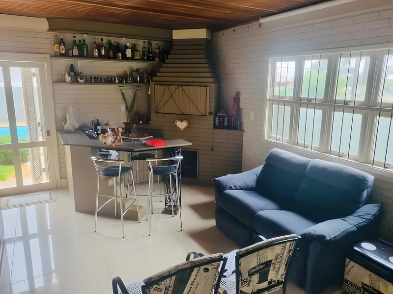 Casa com 4 dormitórios à venda, 267 m² por R$ 1.435.000 - Centro - Santa Rosa/RS — foto 10 de 17