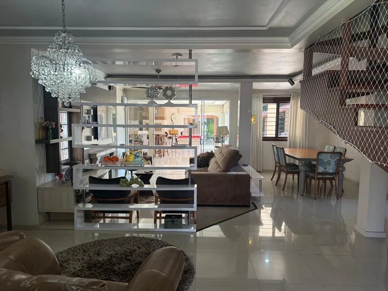 Casa de alto padrão no Centro de Santa Rosa — foto 5