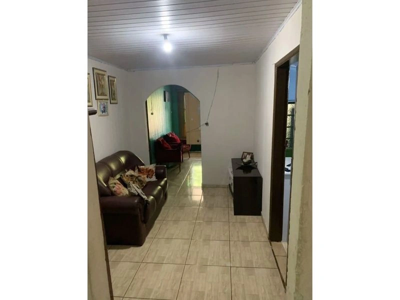Casa a venda no bairro Planalto, a casa possui 3 quartos 2 banheiros, 2 cozinhas , churrasqueira, ampla varanda, — foto 10 de 10
