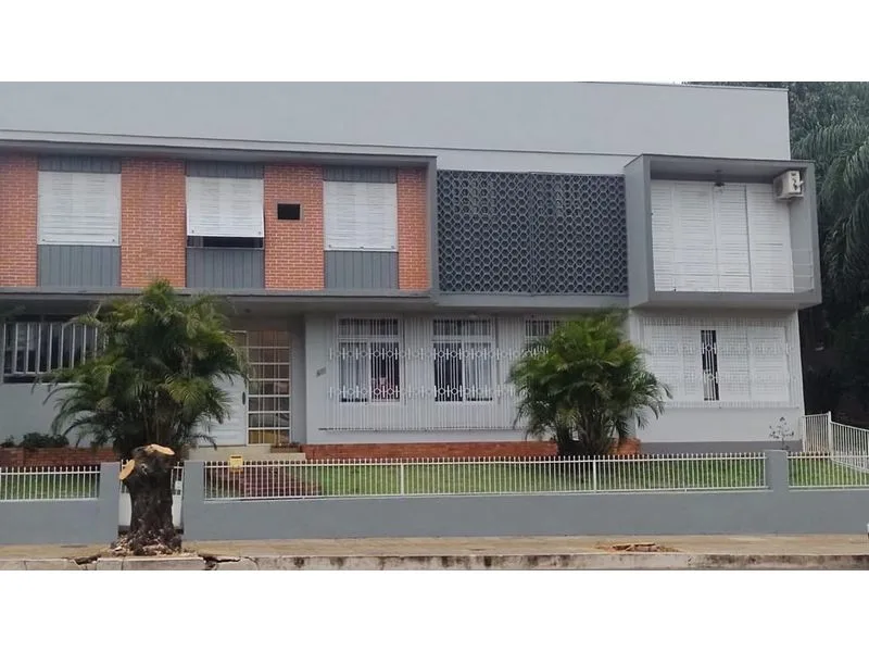 Casa de 5 dormitórios no Centro de Santa Rosa — foto 3
