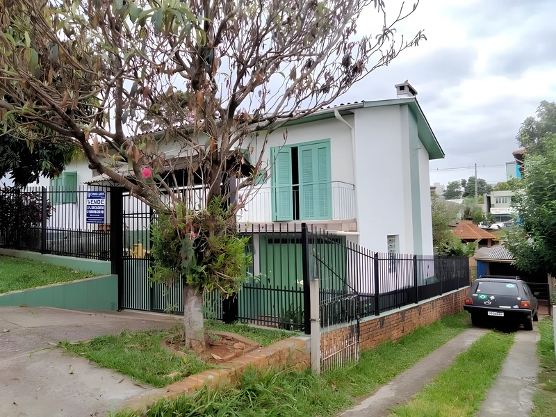 Casa com 3 dormitórios à venda, 150 m² por R$ 1.100.000 - Centro - Santa Rosa/Rio Grande do Sul — foto 2 de 2