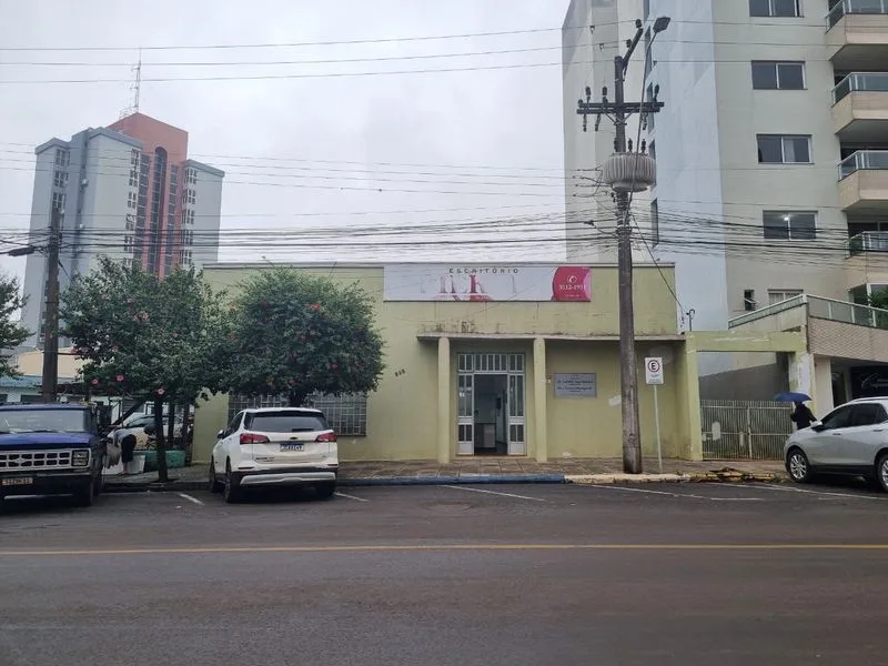 Terreno no Centro de Santa Rosa com sala comercial — foto 1