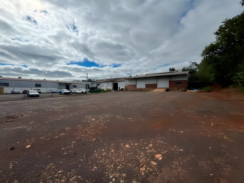 Pavilhão de 850 m² em terreno de mais de 3.200 m² no bairro Figueira – Santa Rosa/RS — foto 2 de 18