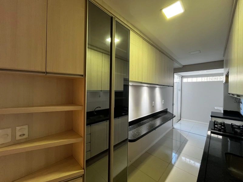 Apartamento com terraço, suíte e 2 vagas no Centro — foto 4 de 21