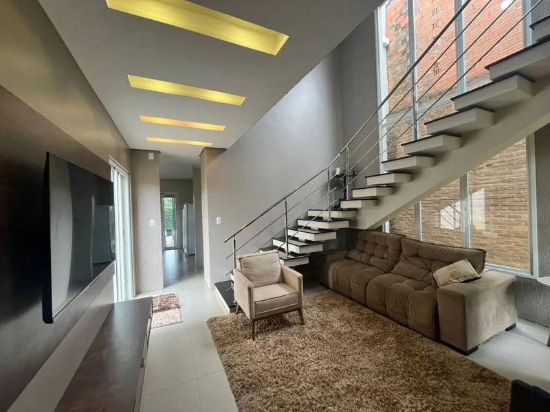 Casa de 3 dormitórios na Central, Santa Rosa — foto 1