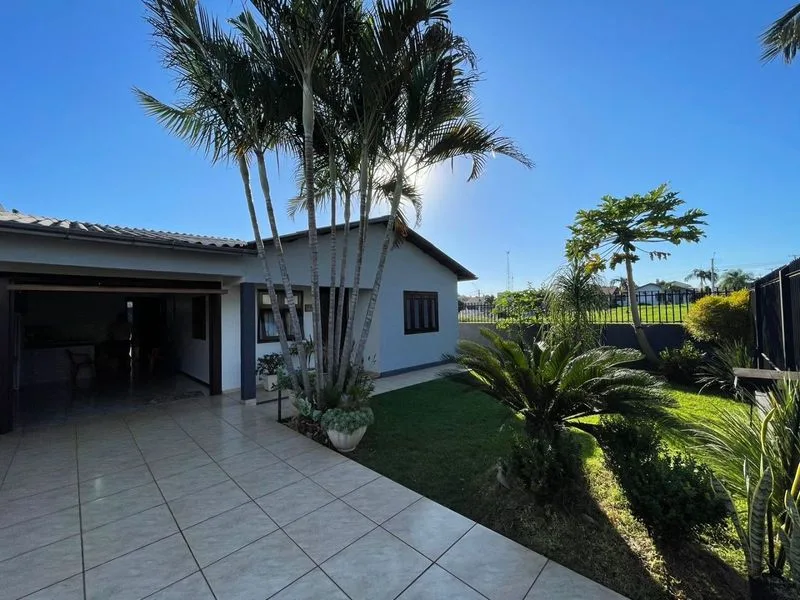 Casa com 3 quartos no bairro Glória — foto 12