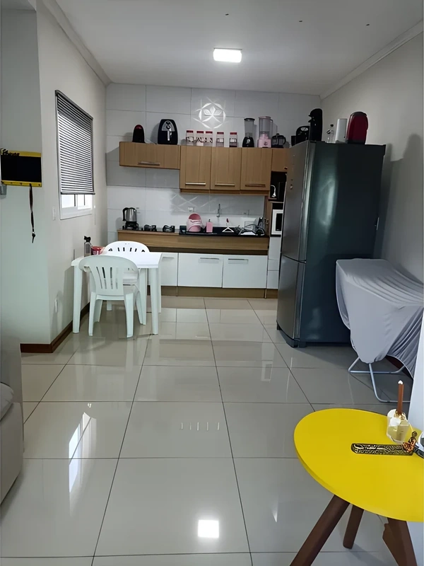 Casa a venda no loteamento Montese Area construída 46 m² terreno com 210 m² 10x20 1 quarto  banheiro lavanderia ampla sala Casa com chapada,  piso por — foto 12 de 13