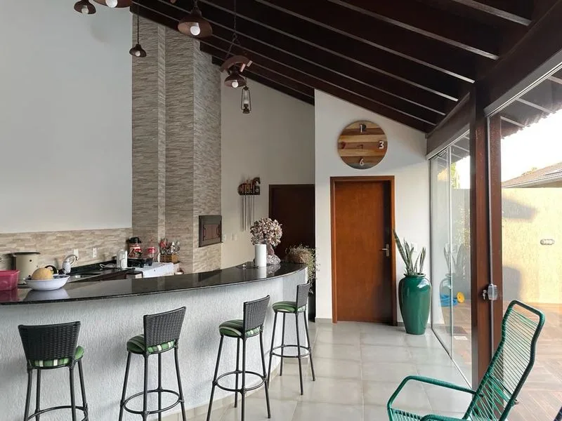 Casa no bairro São Francisco com piscina aquecida e energia solar — foto 20
