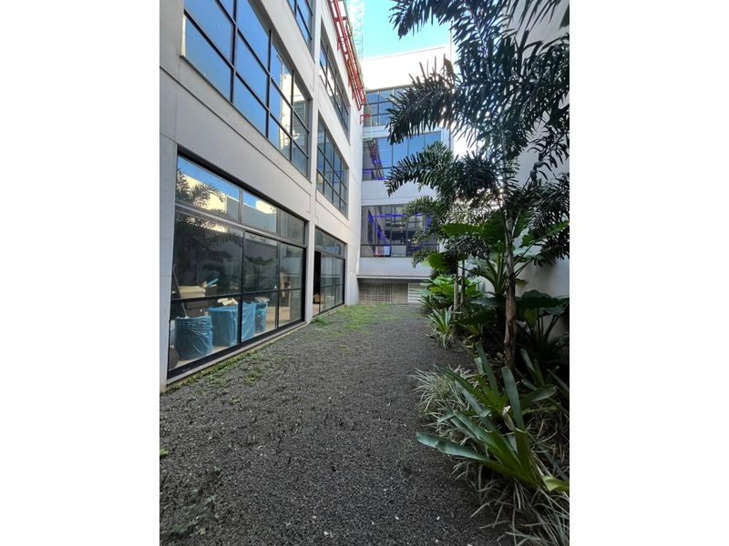 Sala comercial com 3 pavimentos e 1.157,53 m² no bairro Centro — foto 6 de 18