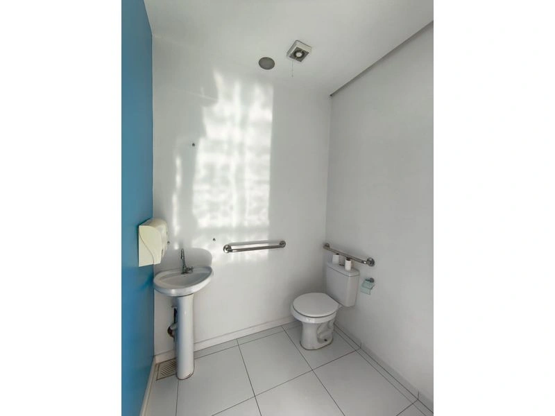 Sala comercial 50 m² com três divisões no bairro Centro — foto 6 de 6