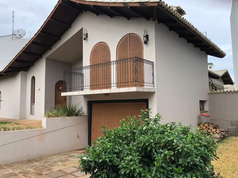 Casa com 3 quartos no Centro de Santa Rosa — foto 1