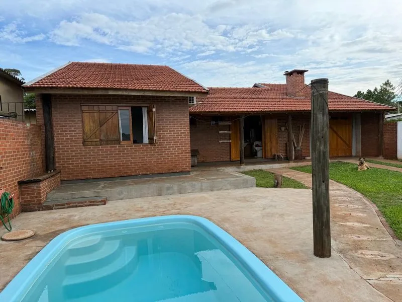 Casa com 2 dormitórios e piscina aquecida em São Francisco — foto 2