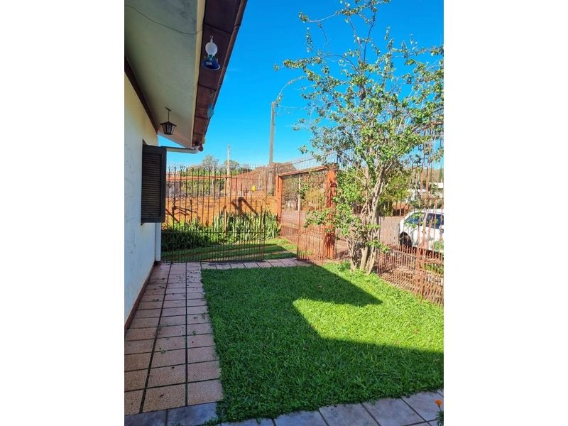 Casa com 4 dormitórios à venda por R$ 840.000,00 - Centro - Santa Rosa/RS — foto 4 de 27