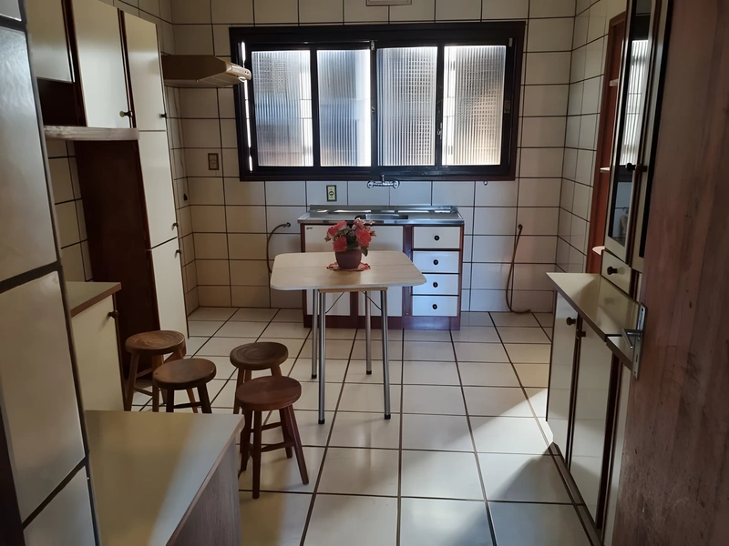Casa com 4 dormitórios à venda por R$ 840.000,00 - Centro - Santa Rosa/RS — foto 23 de 27