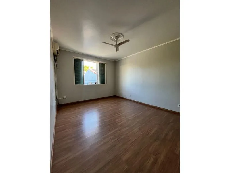 Casa de alto padrão no Centro com 4 dormitórios e piscina — foto 17