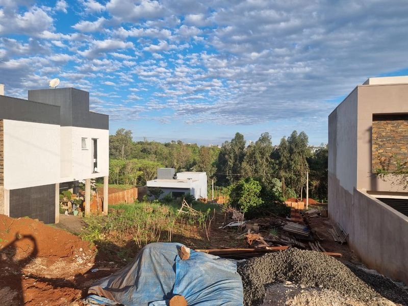 Terreno no bairro Timbaúva, 310m², 10m de frente — foto 1 de 4
