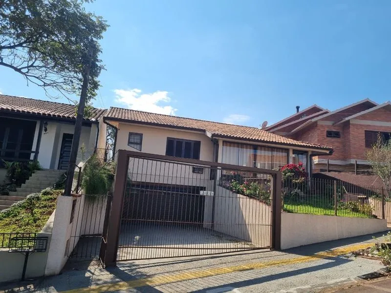 Casa com 3 quartos no Centro de Santa Rosa — foto 2