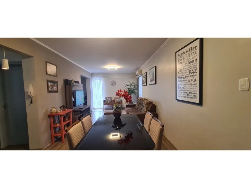 Apartamento reformado com 2 quartos no Centro — foto 5