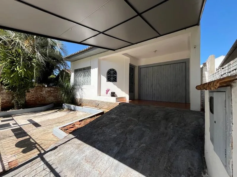 Casa com 2 quartos e garagem na Vila Flores — foto 2