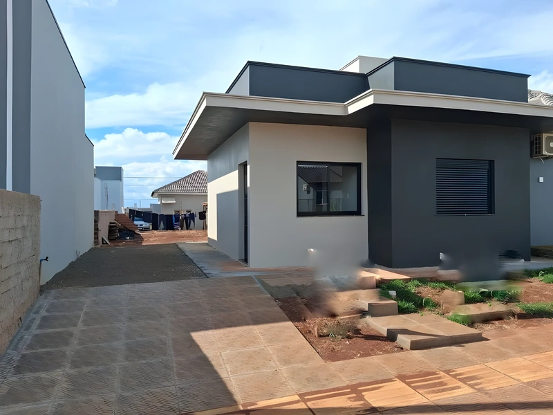 Casa em alvenaria à venda em Figueira