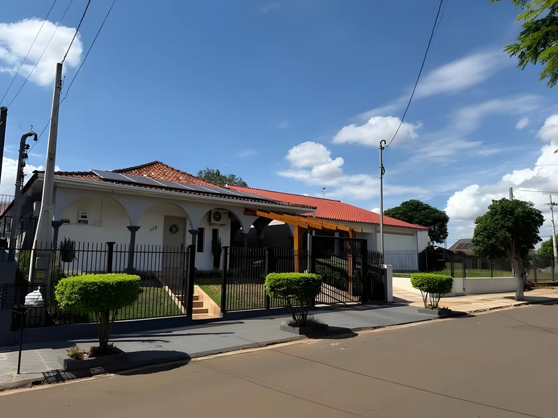Casa com 3 quartos e piscina no bairro São Francisco