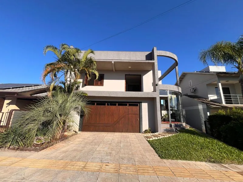 Casa com 3 suítes e piscina na Glória — foto 1