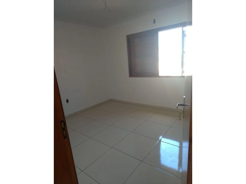 casa a venda com chapada no Loteamento Caminho ds aguas — foto 7 de 11