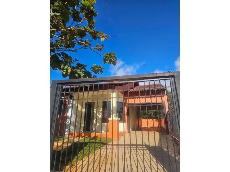 Casa em São Francisco com 3 dormitórios e área de lazer — foto 1