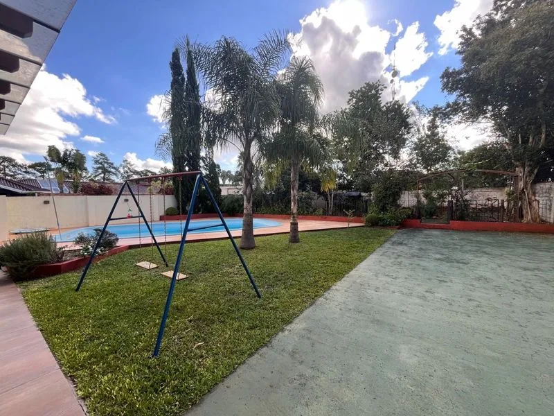 Casa com piscina e área de lazer no bairro Glória — foto 17
