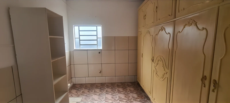 Casa com 3 dormitórios e quintal cercado no bairro Central – Santa Rosa/RS — foto 9 de 11