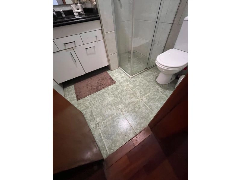 Casa com 4 dormitórios e 2 vagas no Centro — foto 51 de 51