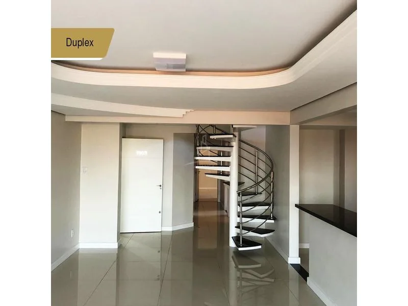 Cobertura duplex com 3 dormitórios no Centro — foto 4
